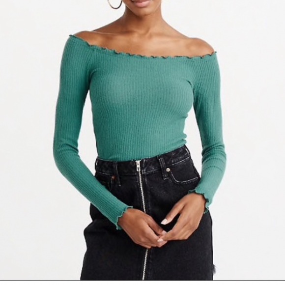 Abercrombie & Fitch Tops - Abercrombie & Fitch Womens Off The Shoulder Ribbed Top Teal Green Lettuce Edge M